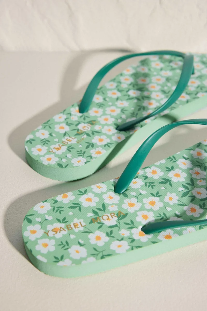 CHANCLAS ESTAMPADAS DE FLORES - Imagen 4