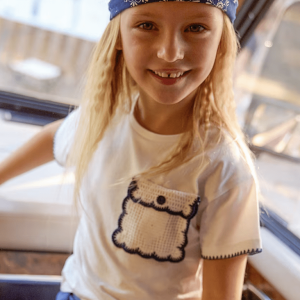 CAMISETA APLIQUE NIÑA
